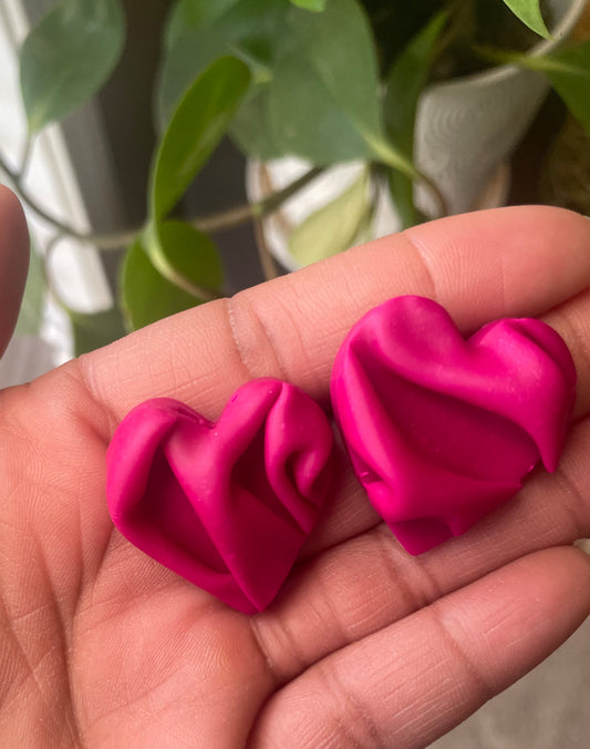 “Daphne” Fuchsia Studs