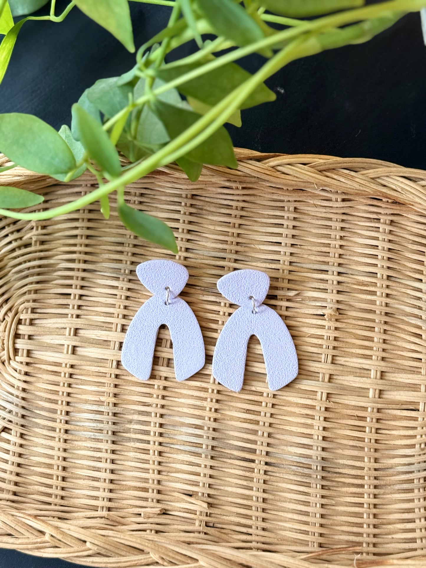 “Primavera” Earrings (Lavender)