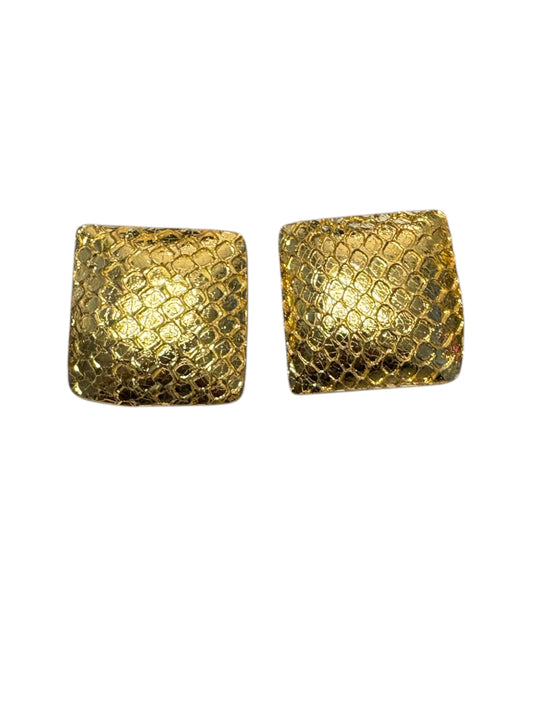 “Elle” Stud Earrings