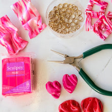 Load image into Gallery viewer, “Solána” Medium Studs
