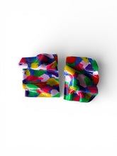 將圖片載入圖庫檢視器 “Hendrix” Studs
